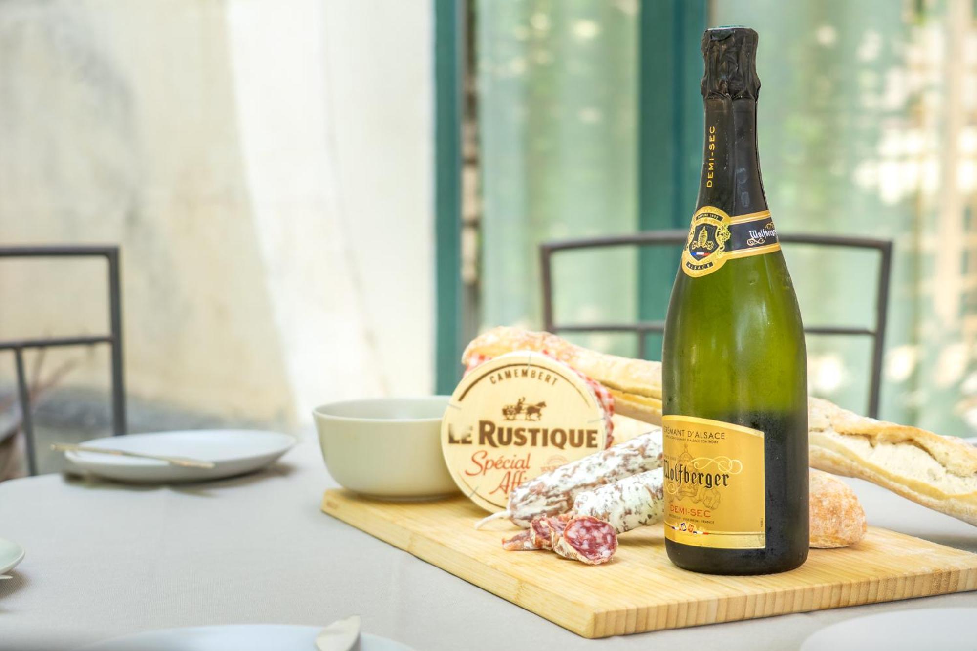 Ultimate Relaxation For Family Or Group At Renowned Couvent Des Ursulines, A Tranquil Escape In Historic Pezenas Villa Екстериор снимка