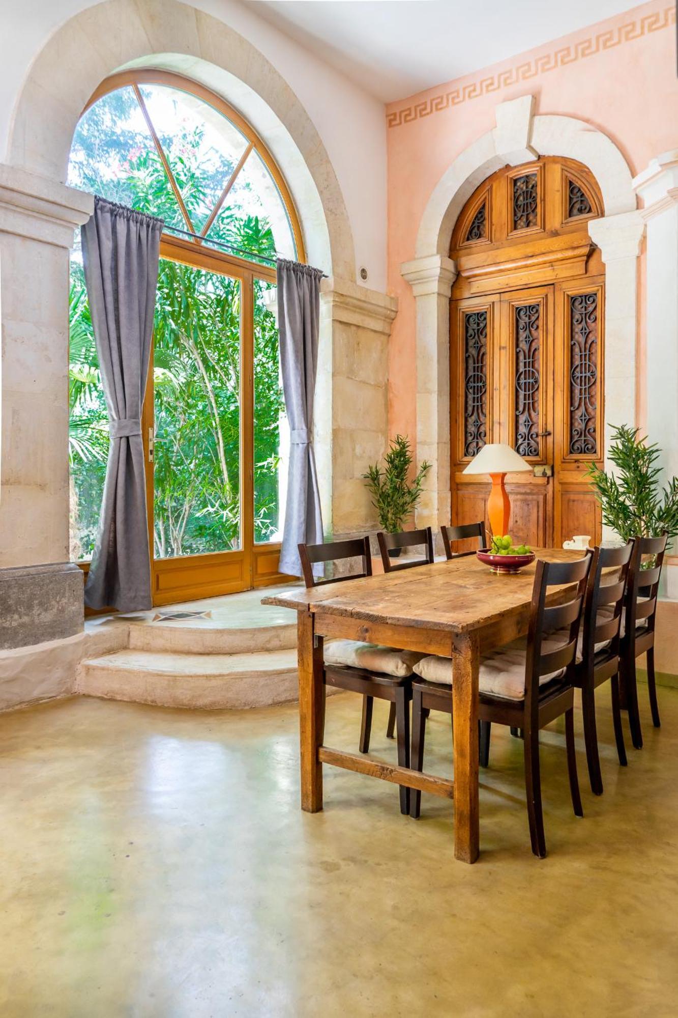 Ultimate Relaxation For Family Or Group At Renowned Couvent Des Ursulines, A Tranquil Escape In Historic Pezenas Villa Екстериор снимка