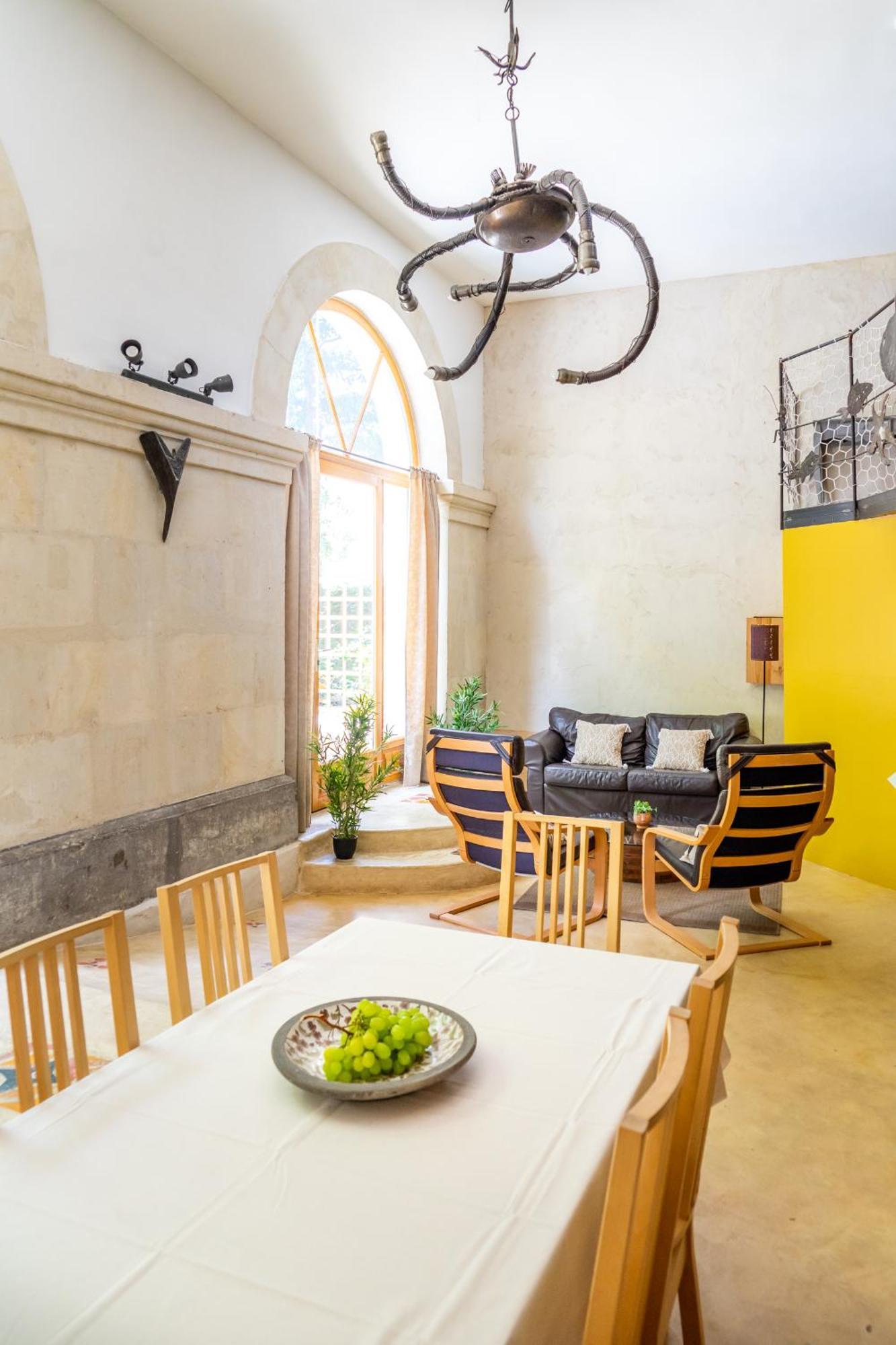Ultimate Relaxation For Family Or Group At Renowned Couvent Des Ursulines, A Tranquil Escape In Historic Pezenas Villa Стая снимка
