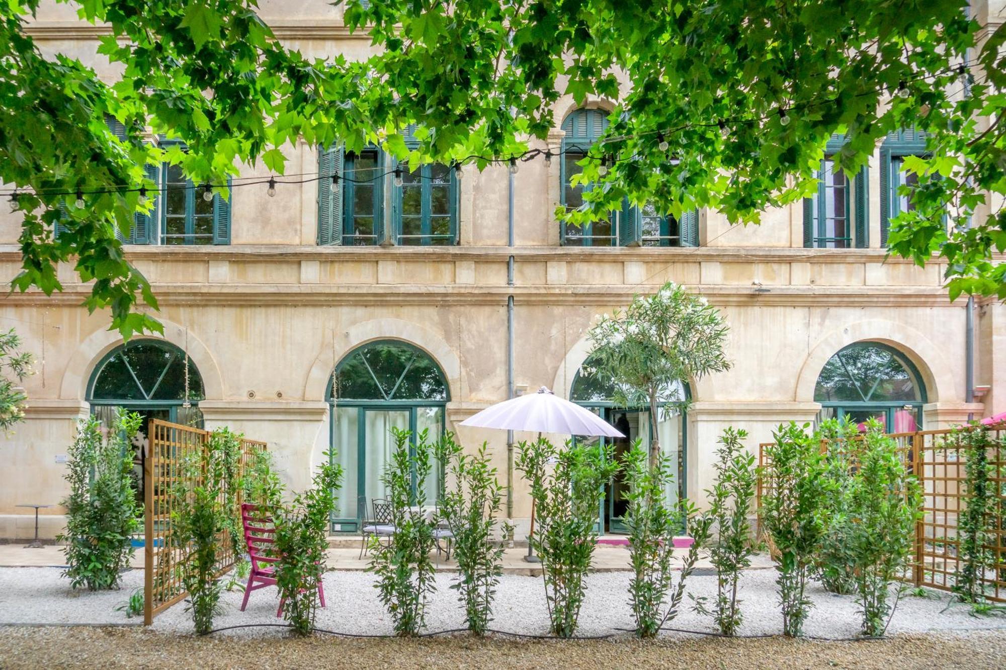 Ultimate Relaxation For Family Or Group At Renowned Couvent Des Ursulines, A Tranquil Escape In Historic Pezenas Villa Стая снимка